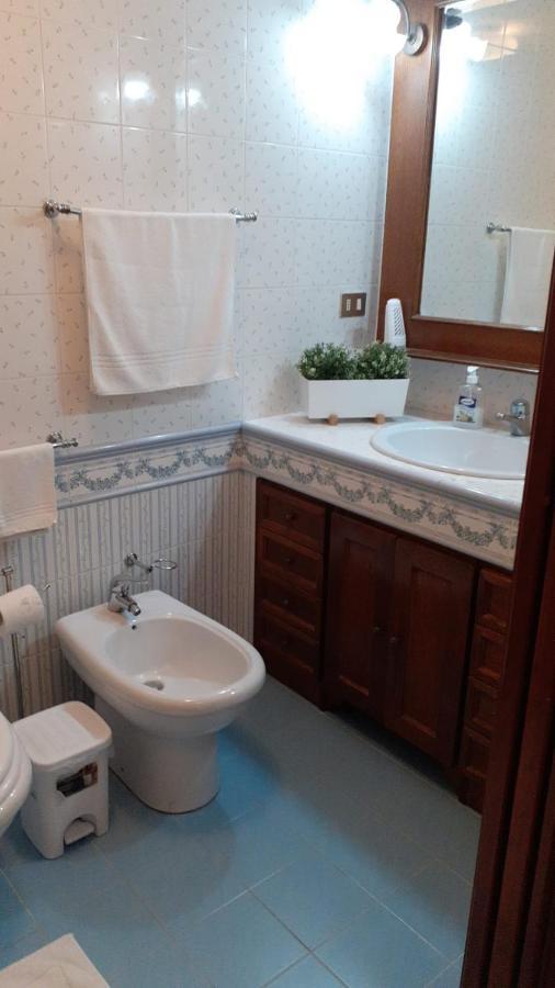 טראסיני Casa Vacanze Chiara מראה חיצוני תמונה