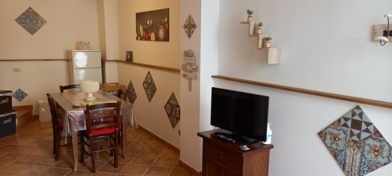 טראסיני Casa Vacanze Chiara מראה חיצוני תמונה
